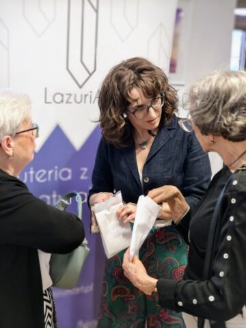 "Barwa i blask" - galeria wernisażu wystawy