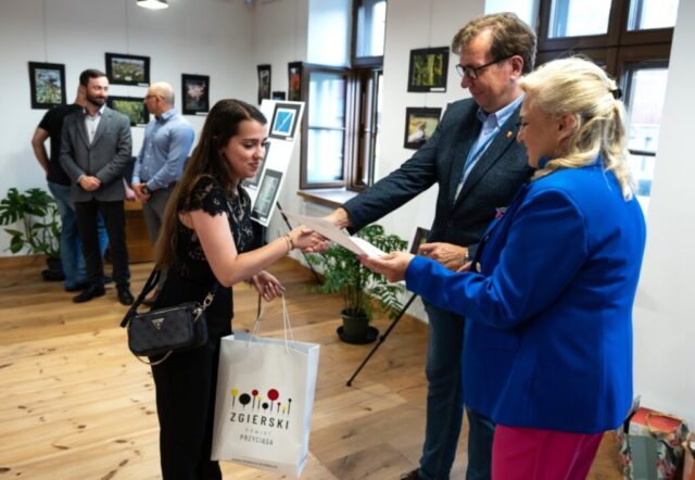 Podsumowanie konkursu "W zielonym kadrze - fotografie przyrody powiatu zgierskiego"