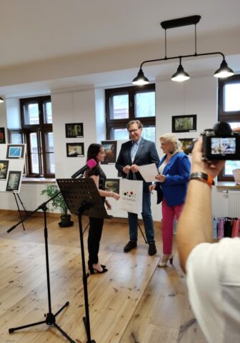 Podsumowanie konkursu "W zielonym kadrze - fotografie przyrody powiatu zgierskiego"